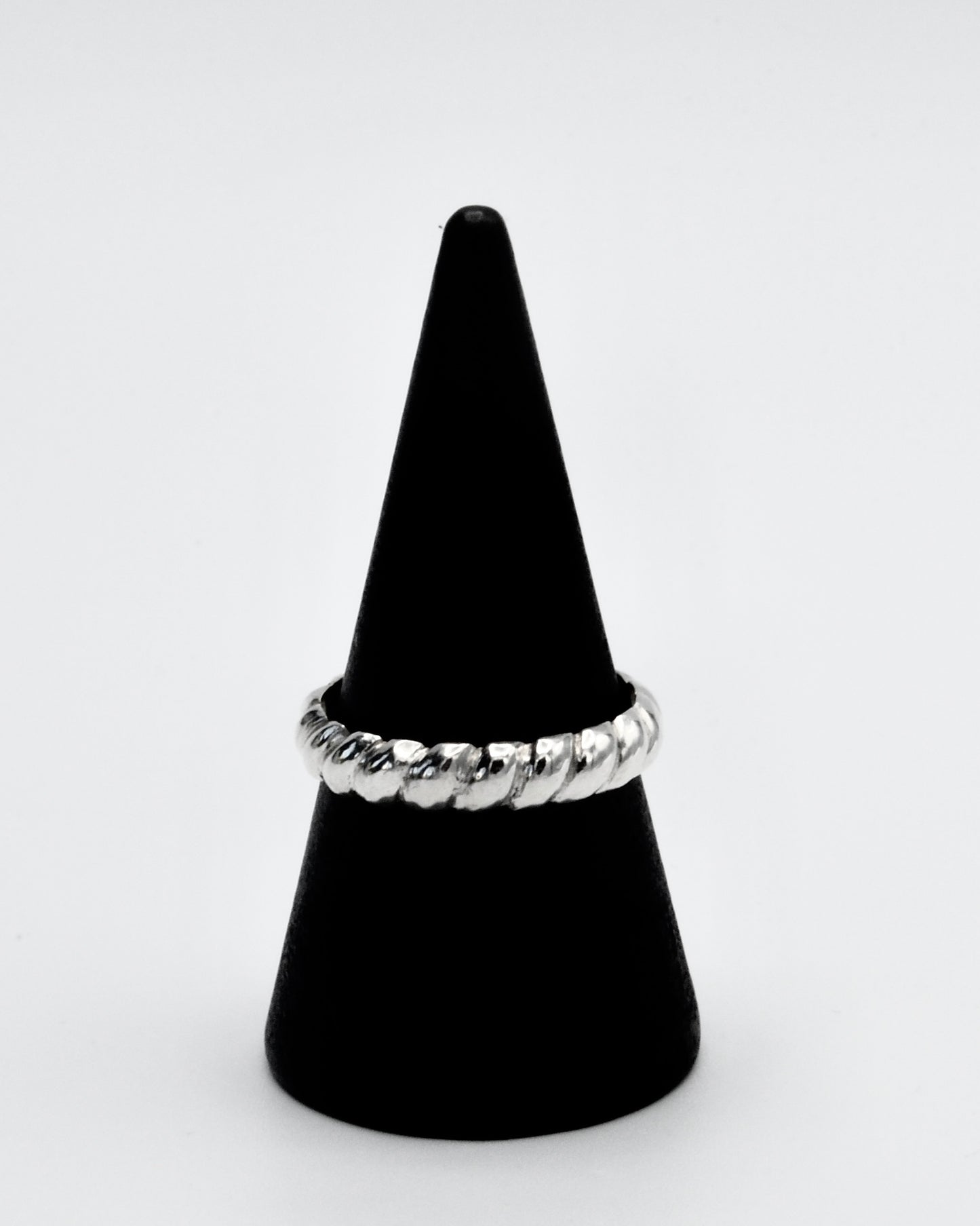Lucero Ring