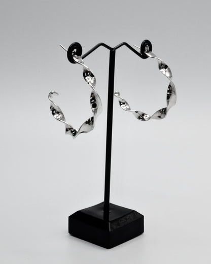 Twist Hoops