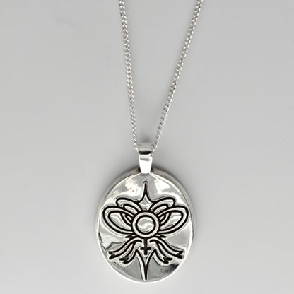 8M Necklace