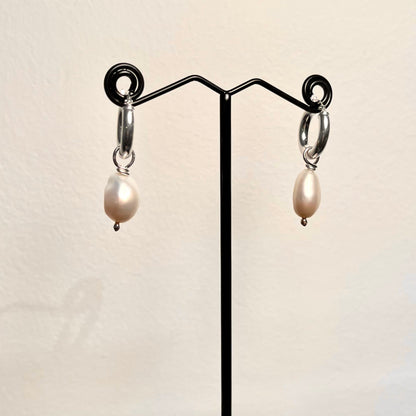 Valentina Pearl Hoops